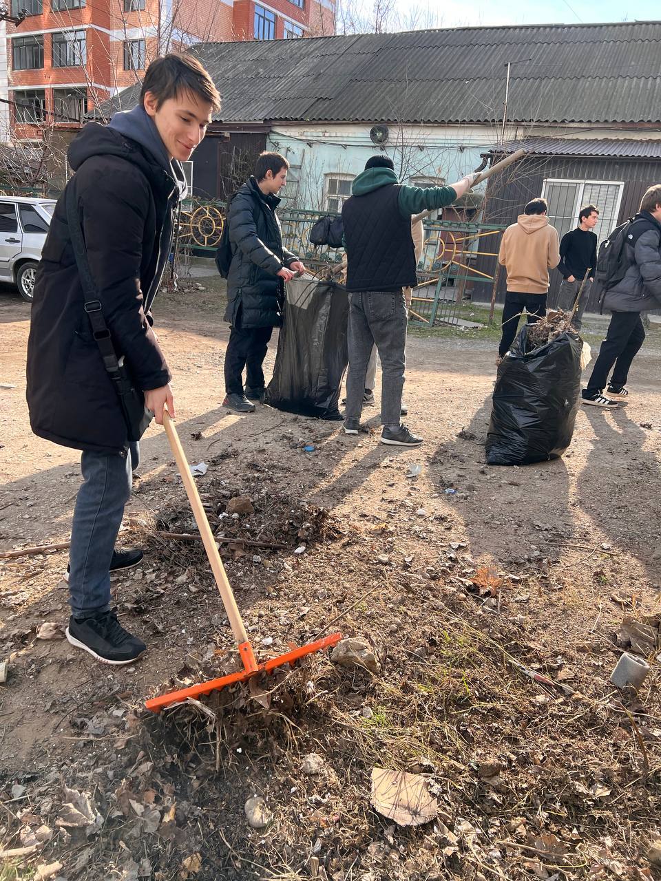 Во втором корпусе ГПК прошел субботник
